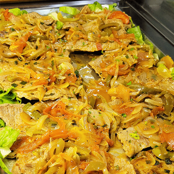 Bistec de lomito en salsa tradicional