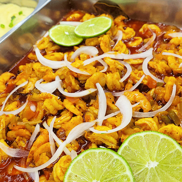 Camarones enchilados